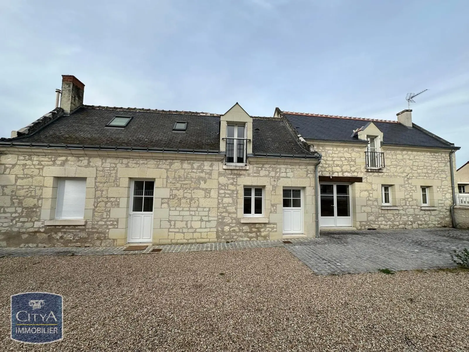 Photo 2 pour Maison 5 pièces 117.65m² Photo 2 Maison 5 pièces 117.65m²