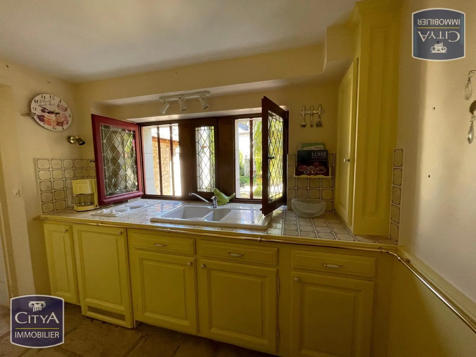 Photo 11 Maison 7 pièces 230m²