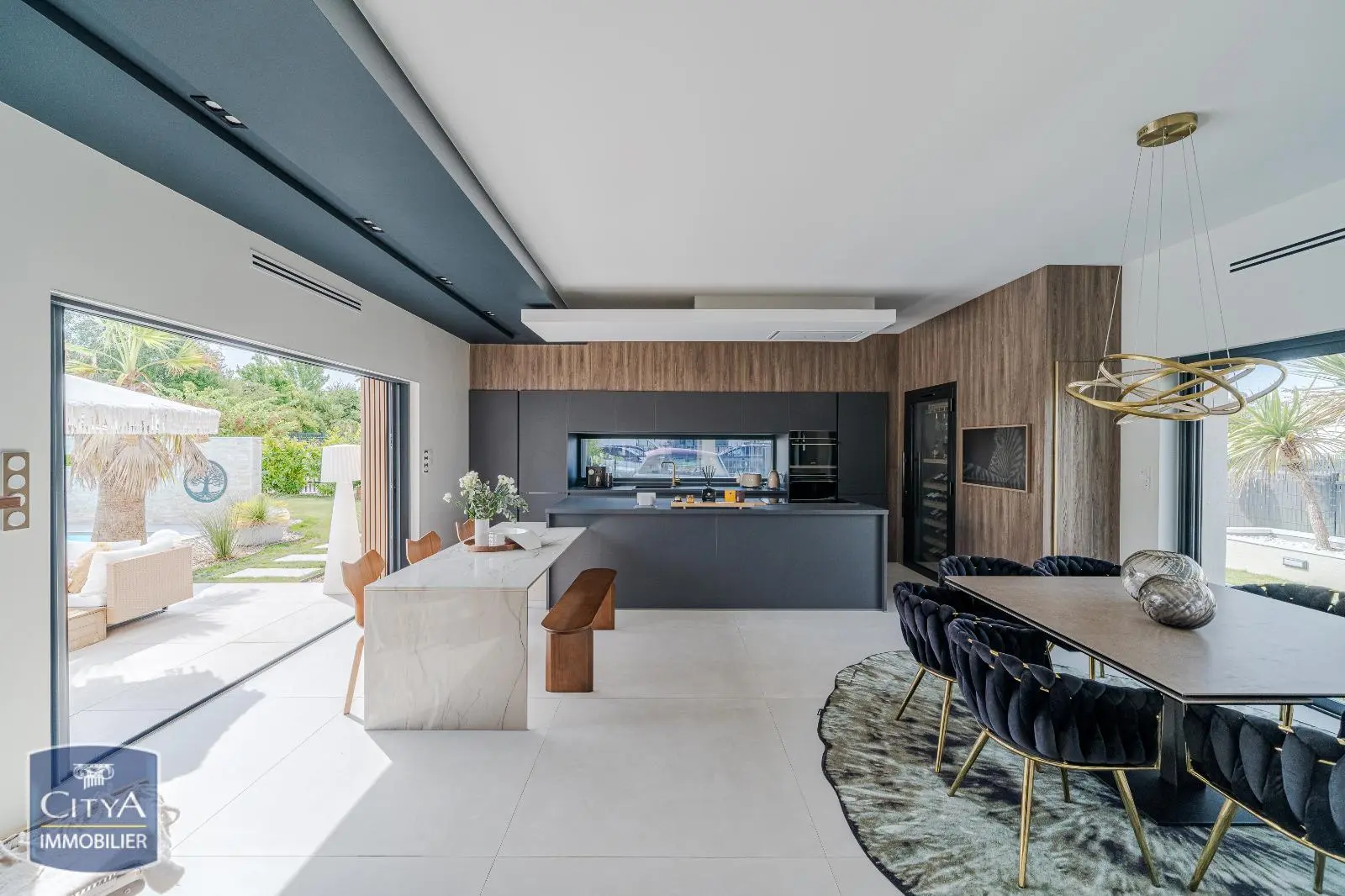 Photo 7 Maison 6 pièces 220m²