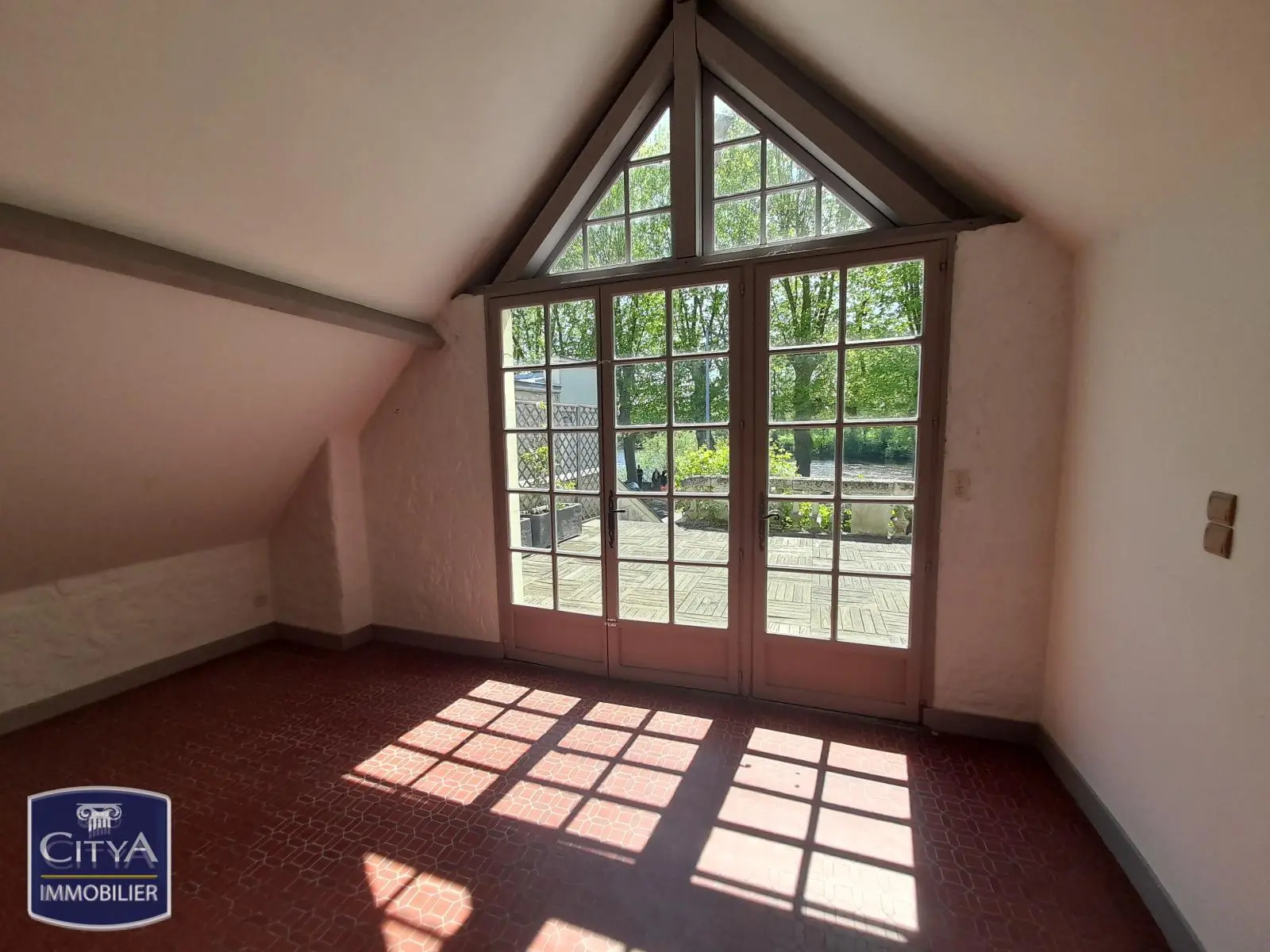 Photo 20 Immeuble 250m²