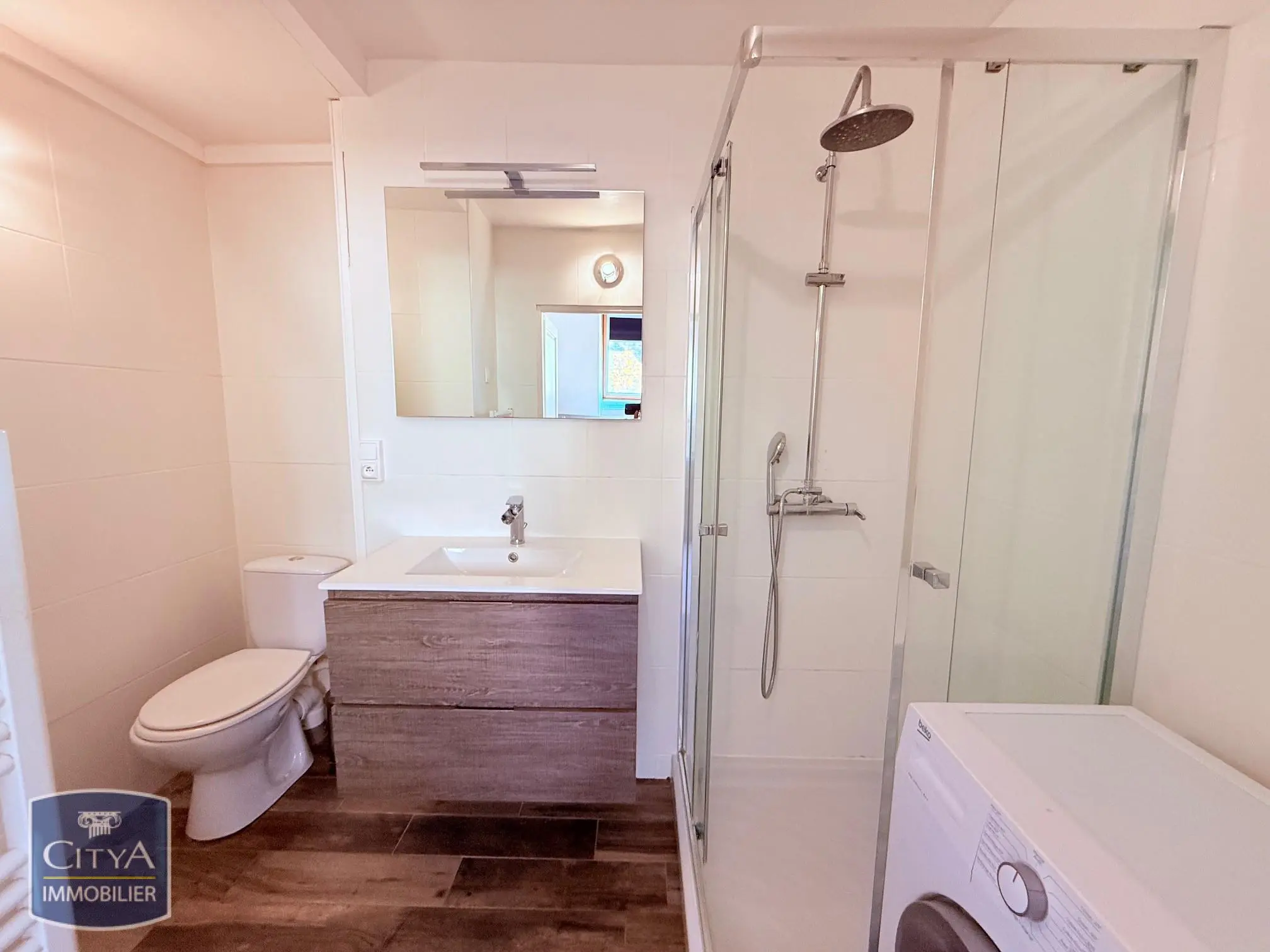 Photo 6 Immeuble 200m²