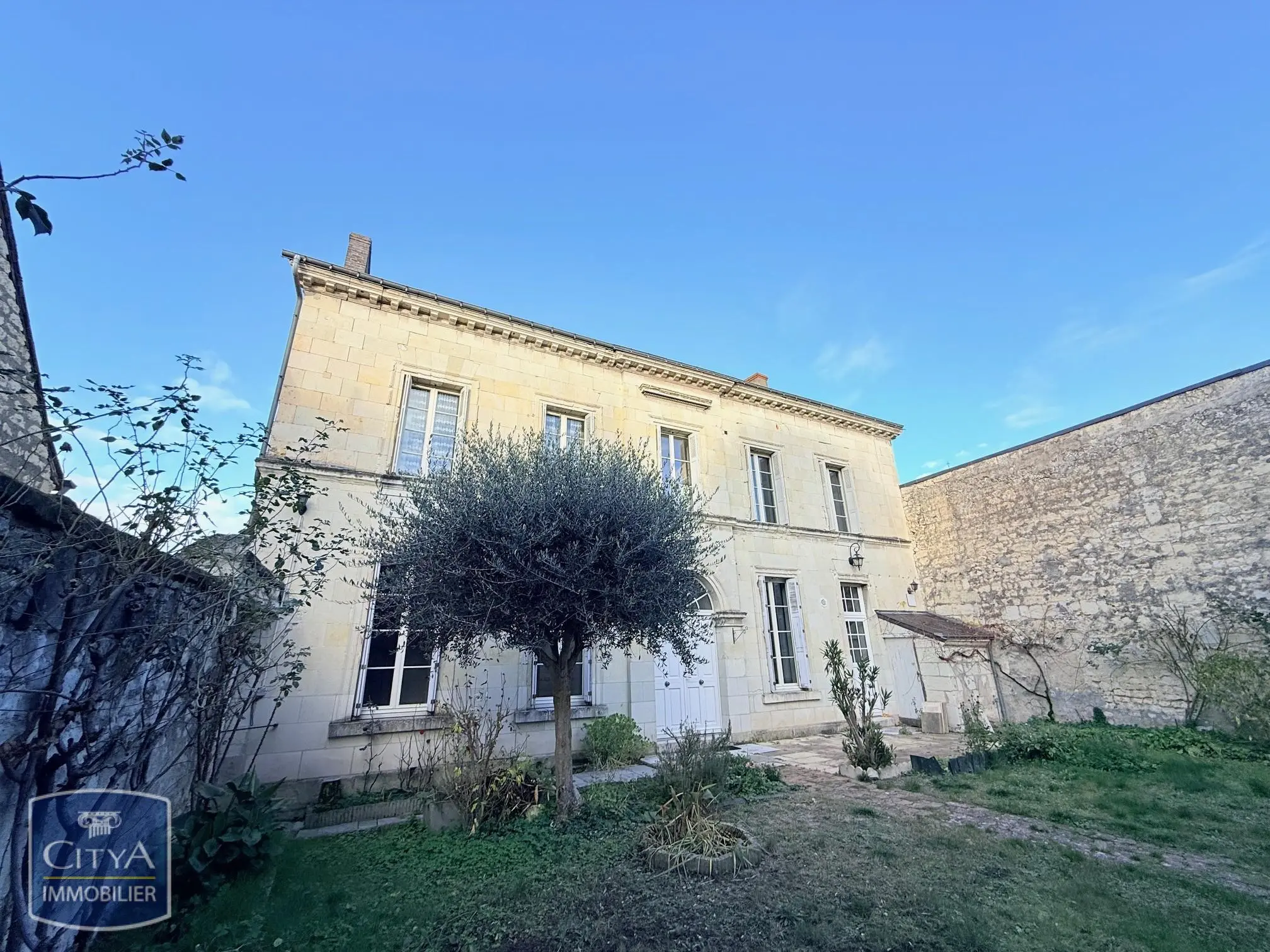 Photo 13 Maison 8 pièces 270m²