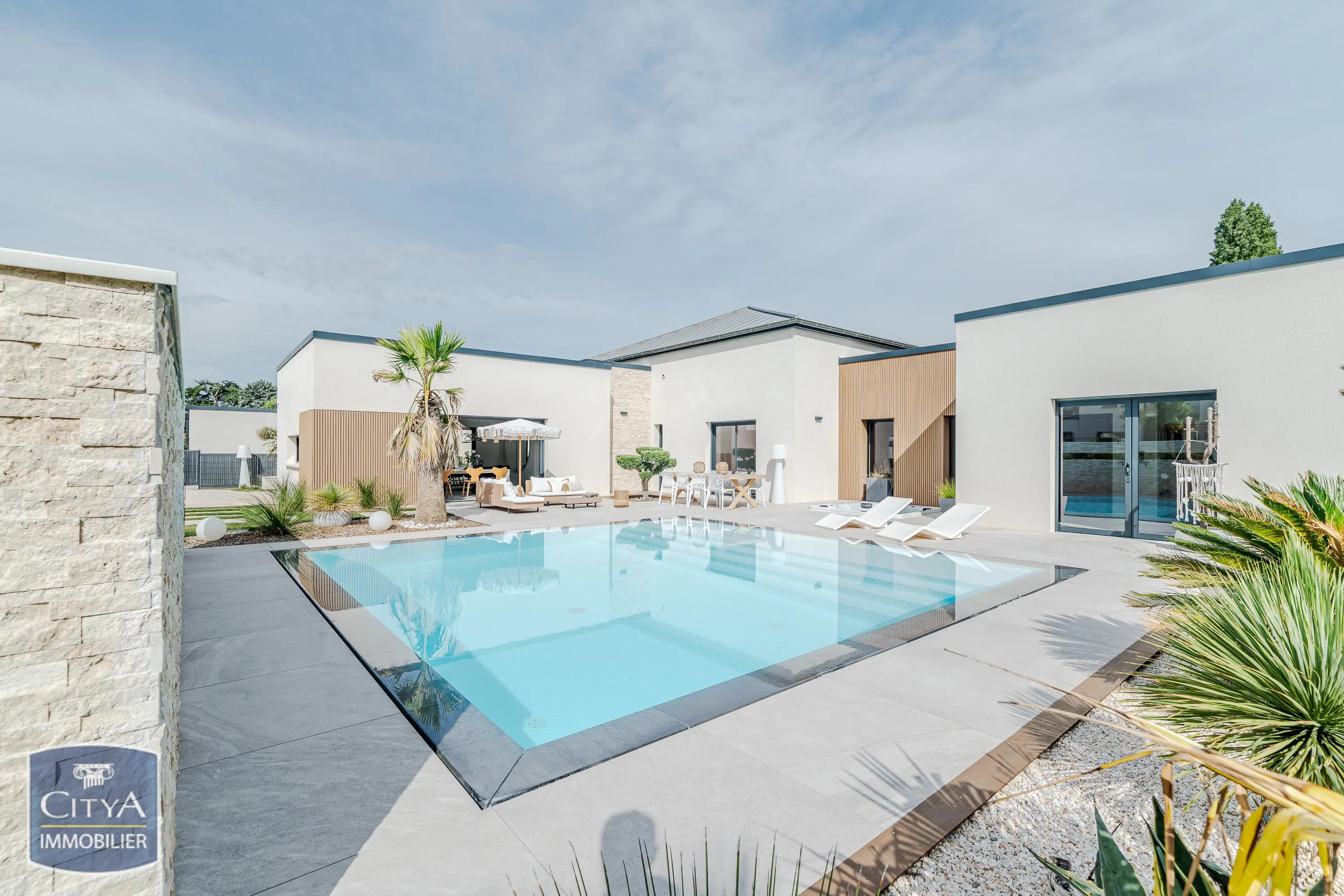 Photo 5 Maison 6 pièces 220m²