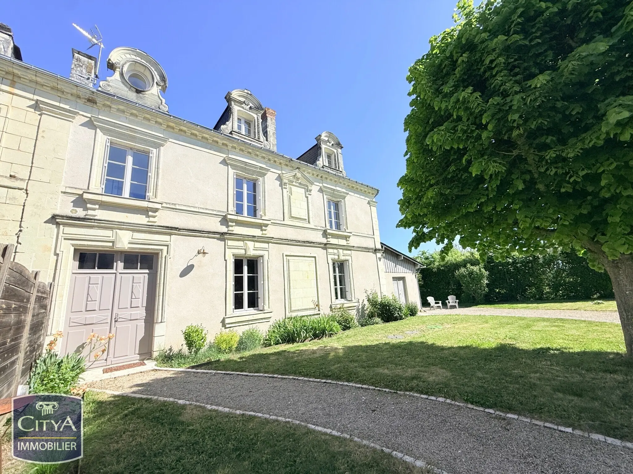 Photo 1 Maison 5 pièces 136.76m²