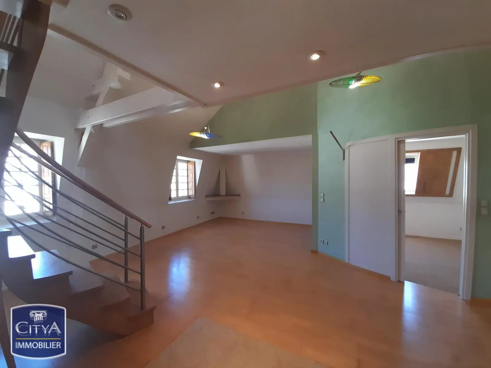 Photo 15 Immeuble 250m²