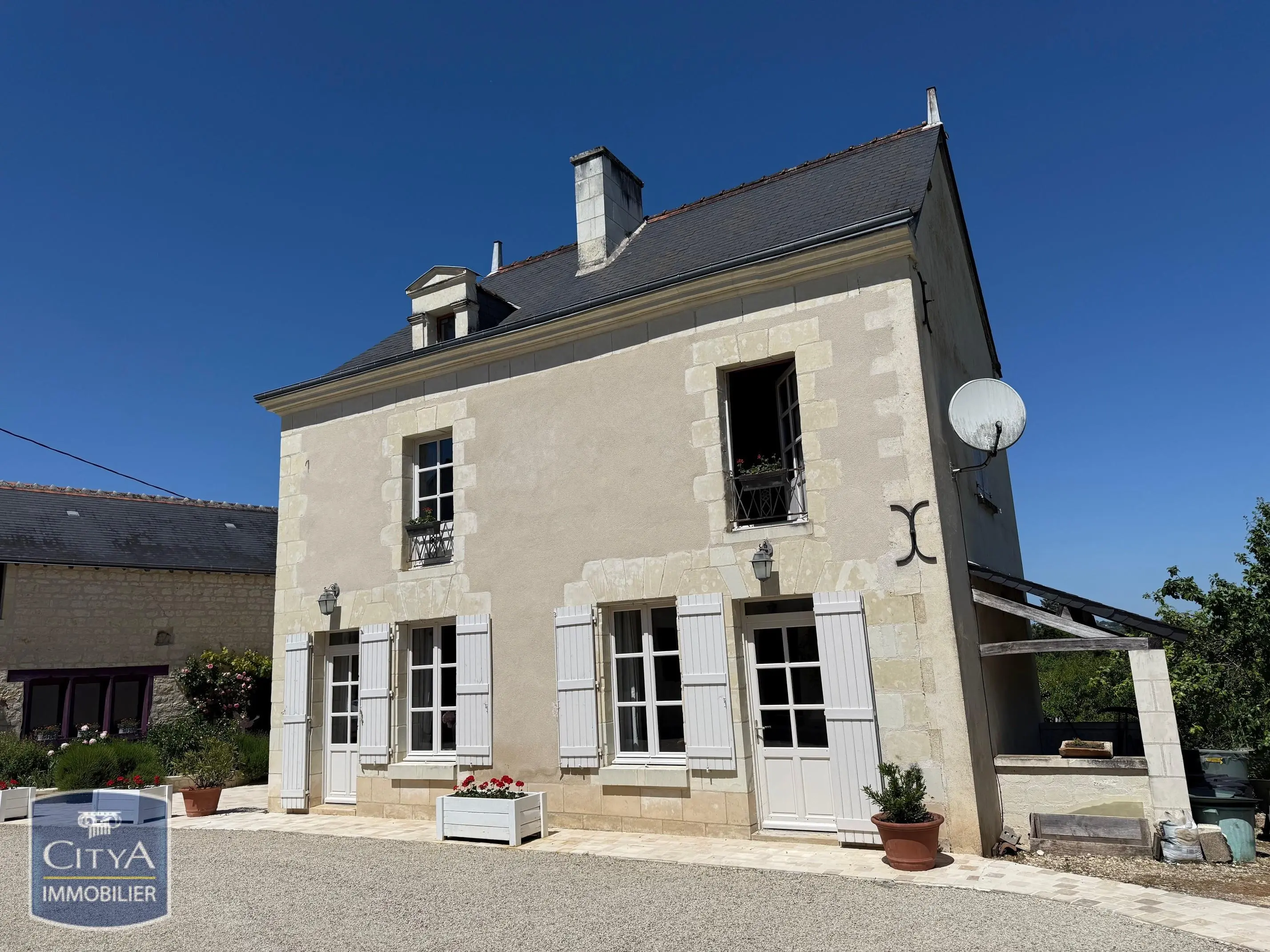 Photo 10 Maison 10 pièces 186m²