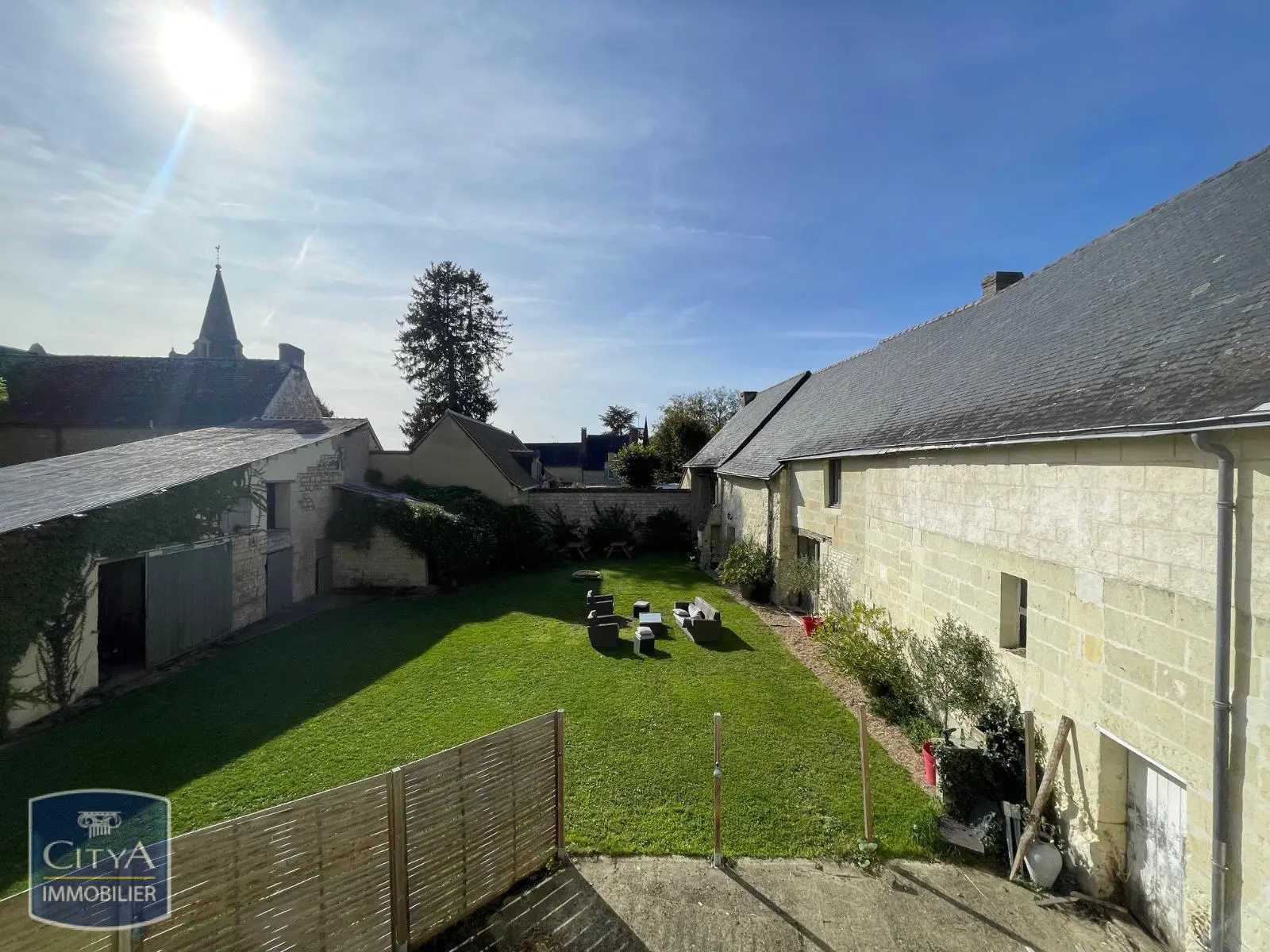 Photo 17 Maison 12 pièces 390m²