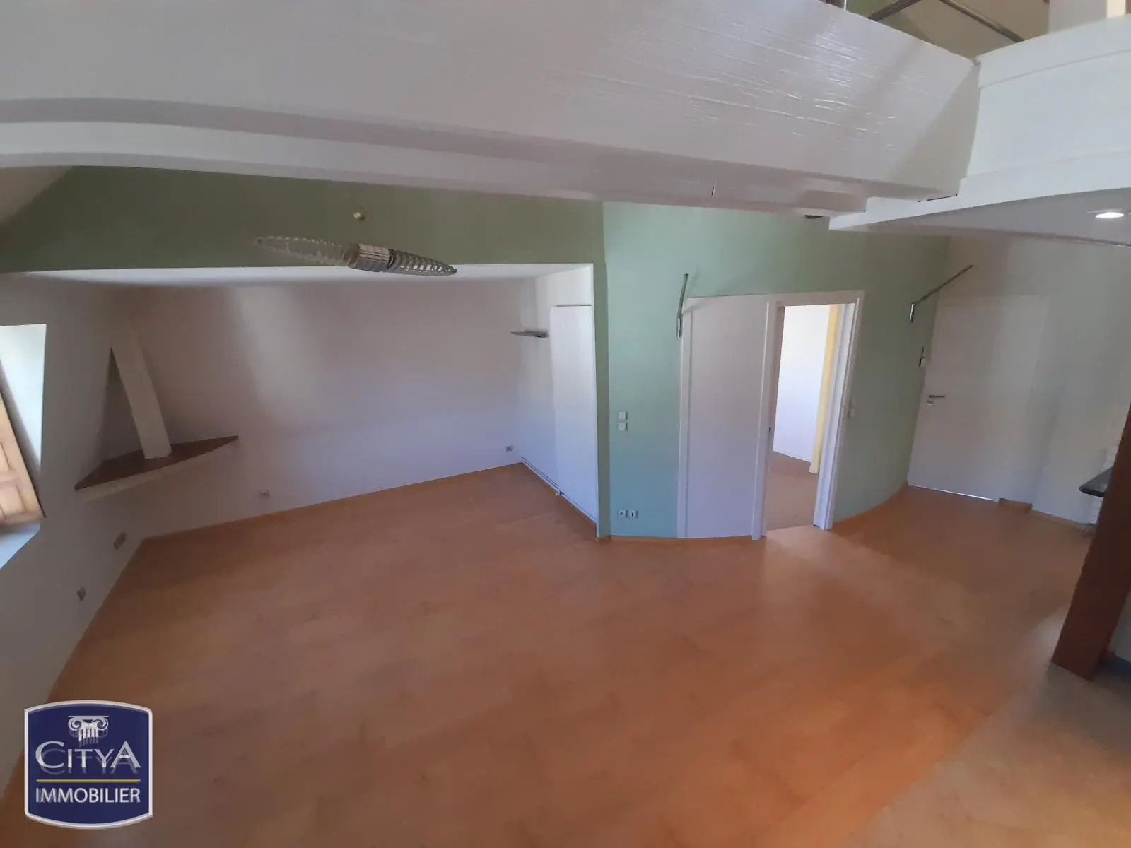 Photo 14 Immeuble 250m²