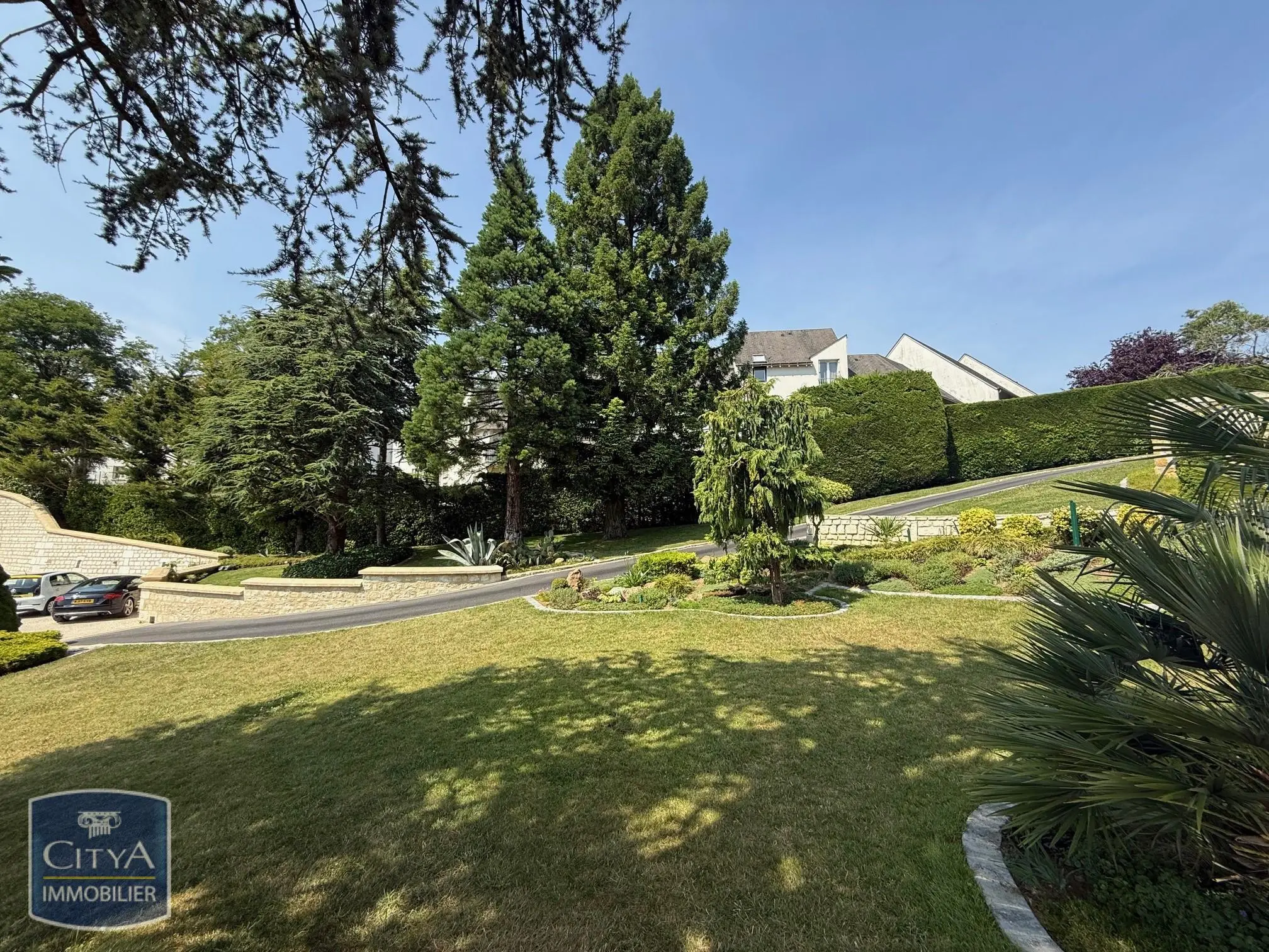 Photo 4 Maison 4 pièces 230m²