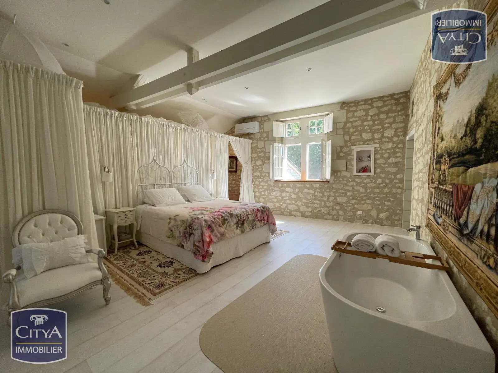 Photo 12 Maison 7 pièces 230m²