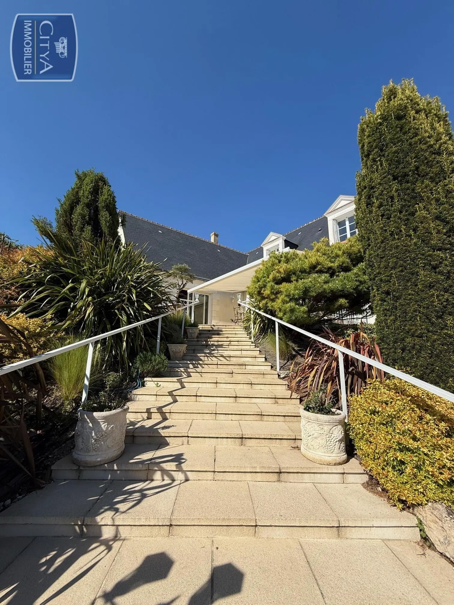 Photo 20 Maison 7 pièces 226m²