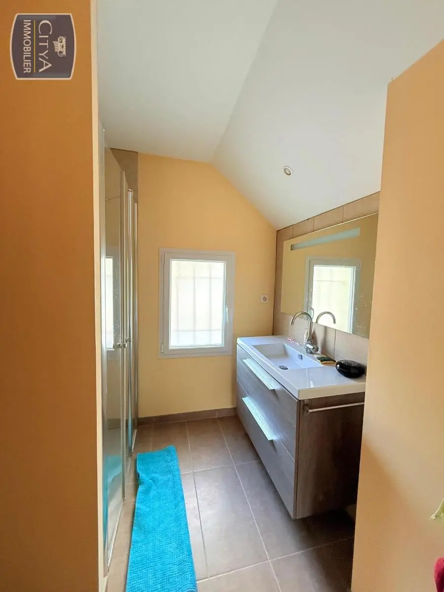 Photo 9 Maison 6 pièces 190m²