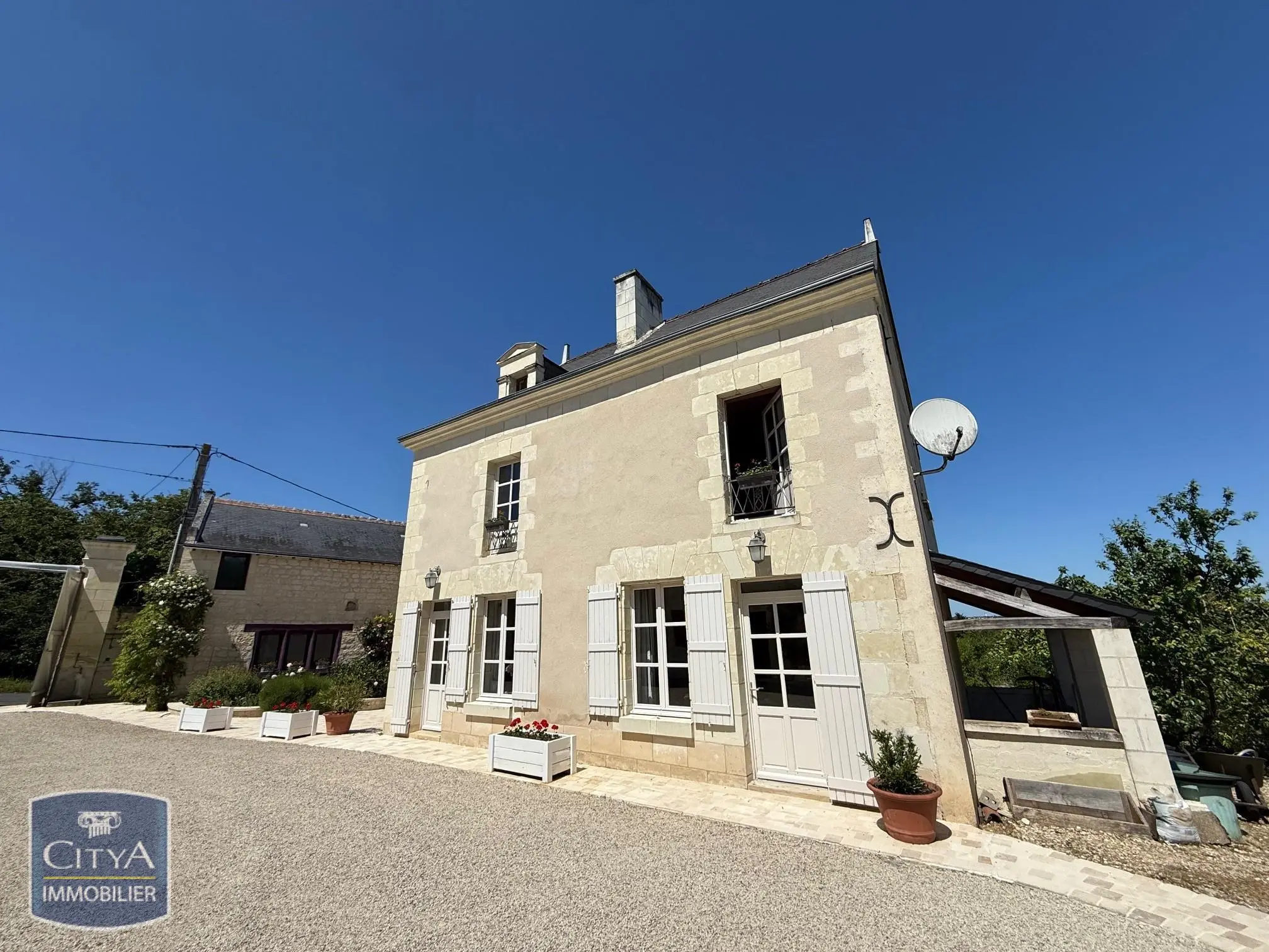 Photo 15 Maison 10 pièces 186m²