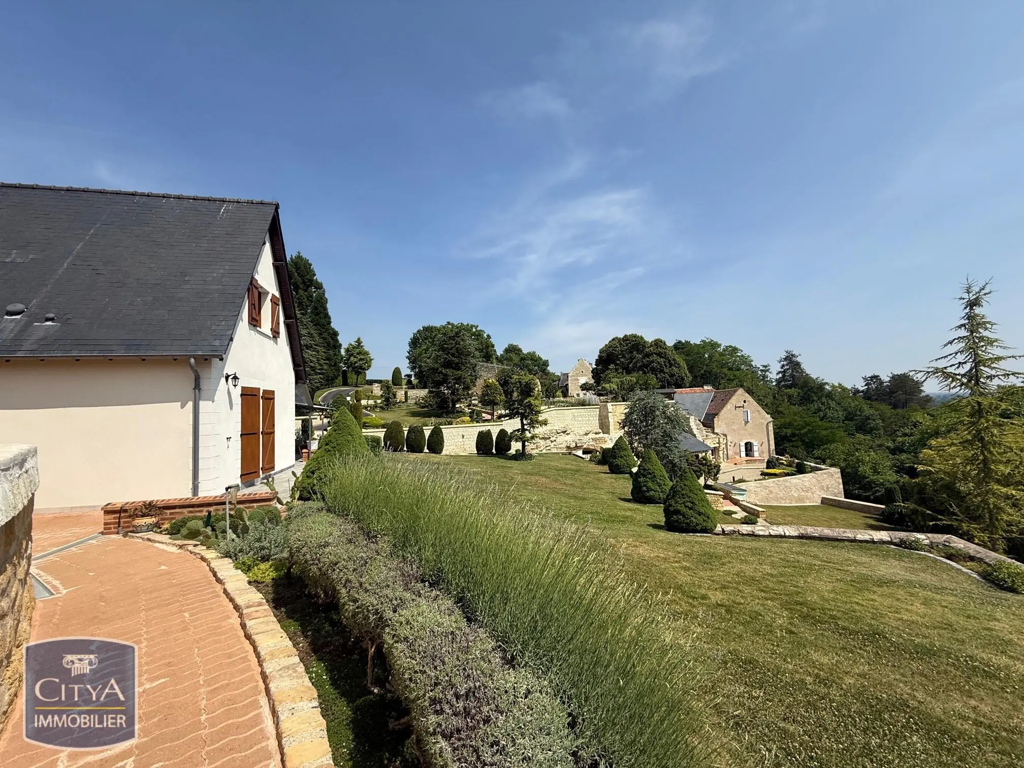 Photo 27 Maison 4 pièces 230m²