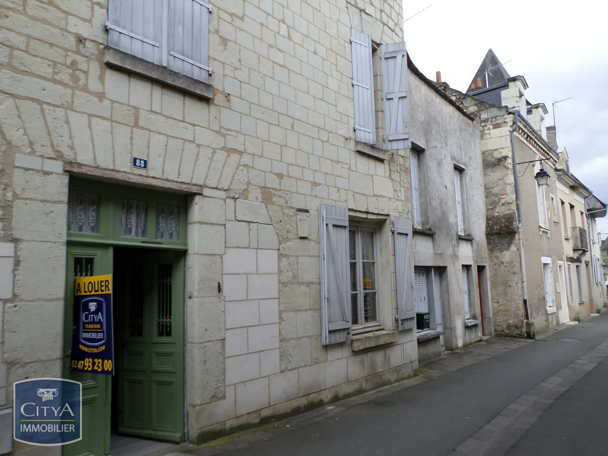 Photo 10 Immeuble 150m²