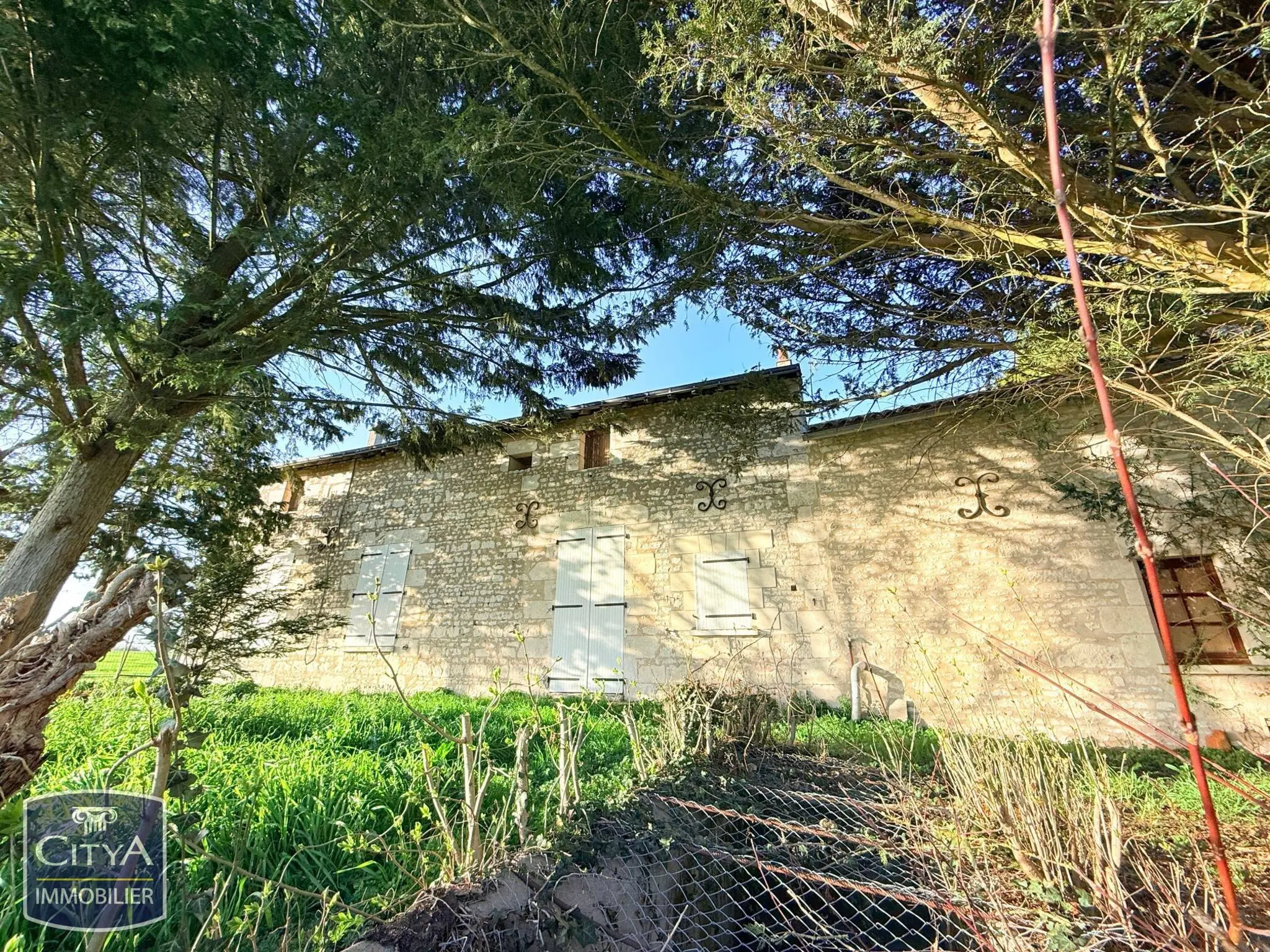 Photo 1 Maison 5 pièces 145m²