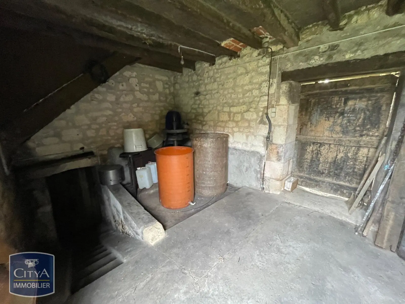 Photo 8 Maison 2 pièces 200m²