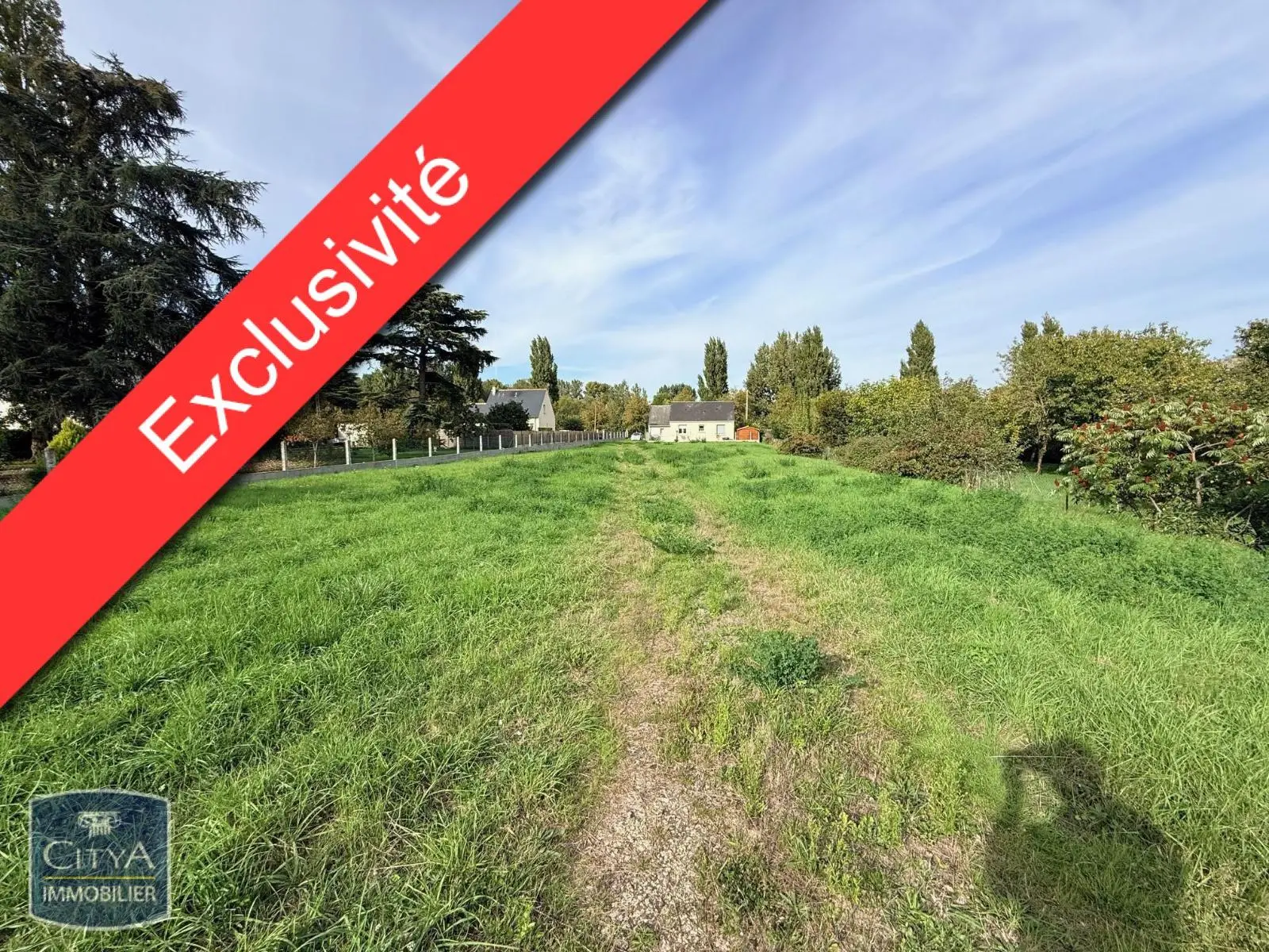 Photo 1 Terrain 1755m²