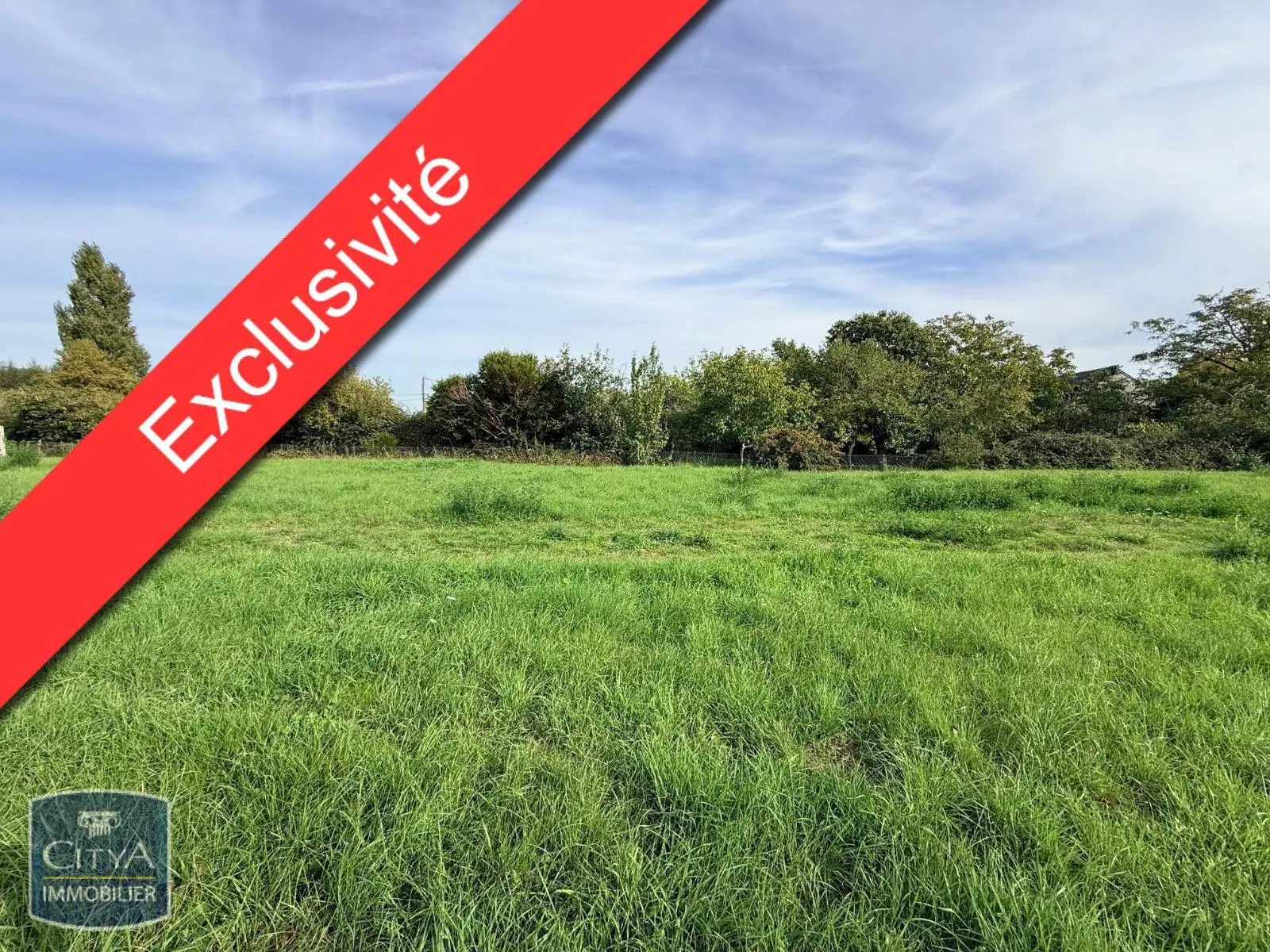 Photo 1 Terrain 850m²