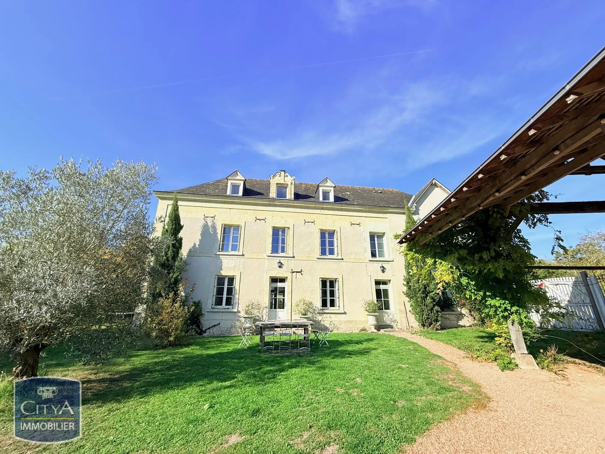 Photo 24 Maison 12 pièces 390m²