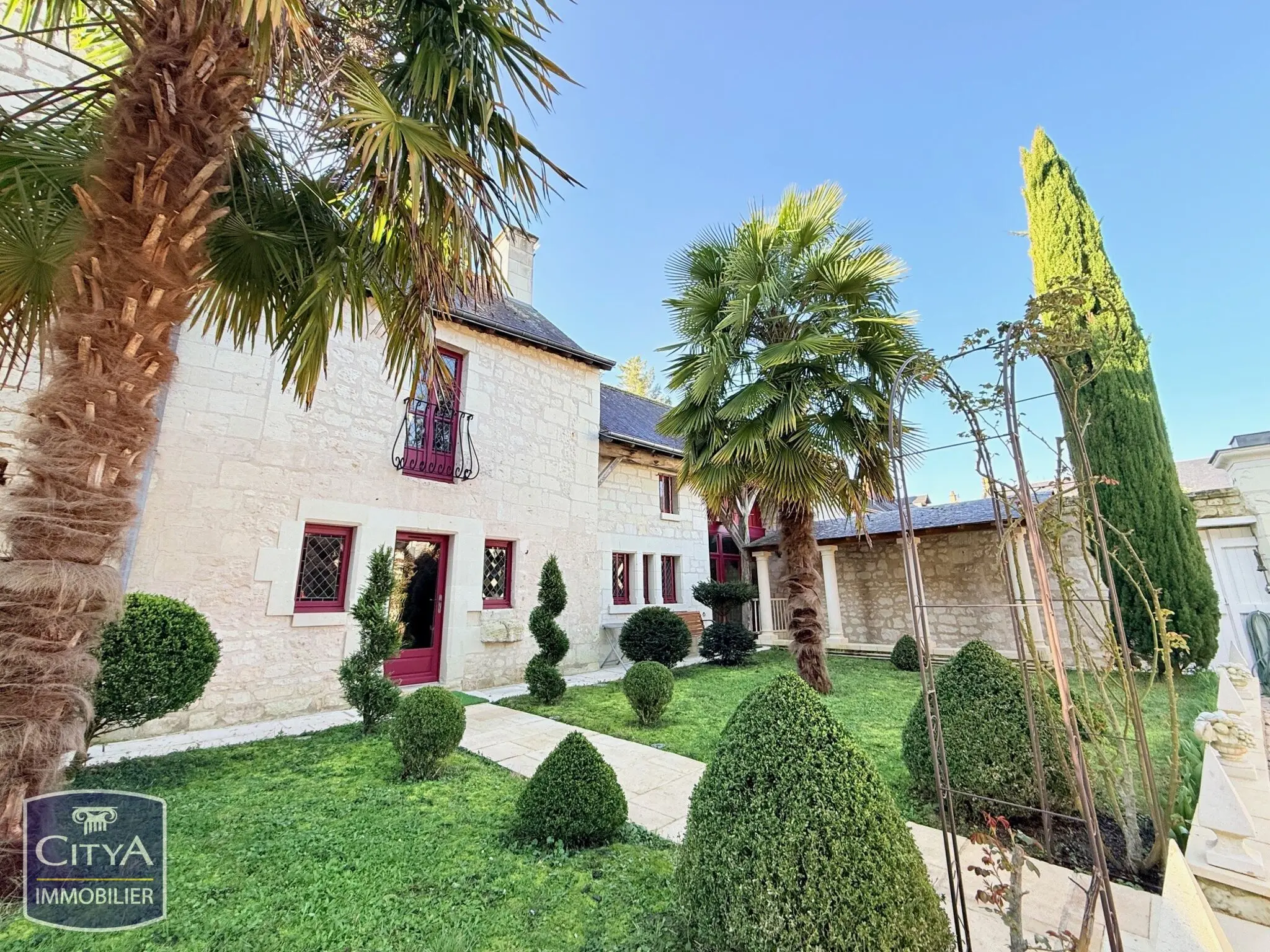 Photo 2 Maison 7 pièces 230m²