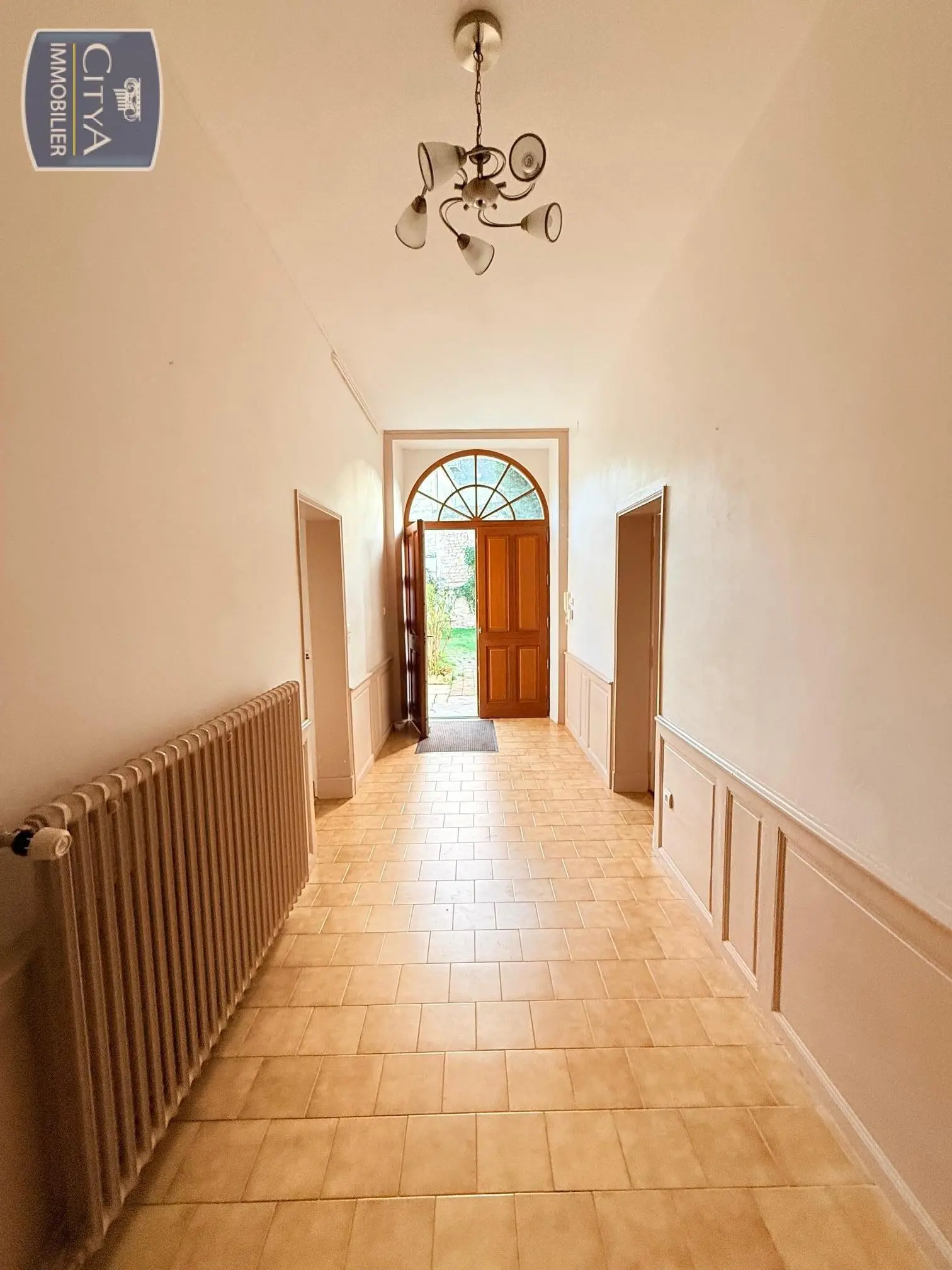 Photo 20 Maison 8 pièces 270m²