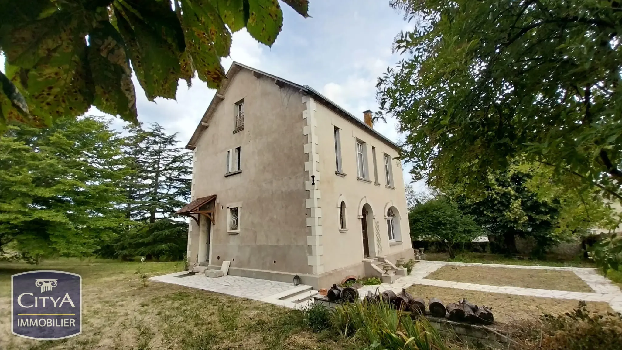 Photo 30 Maison 8 pièces 218m²