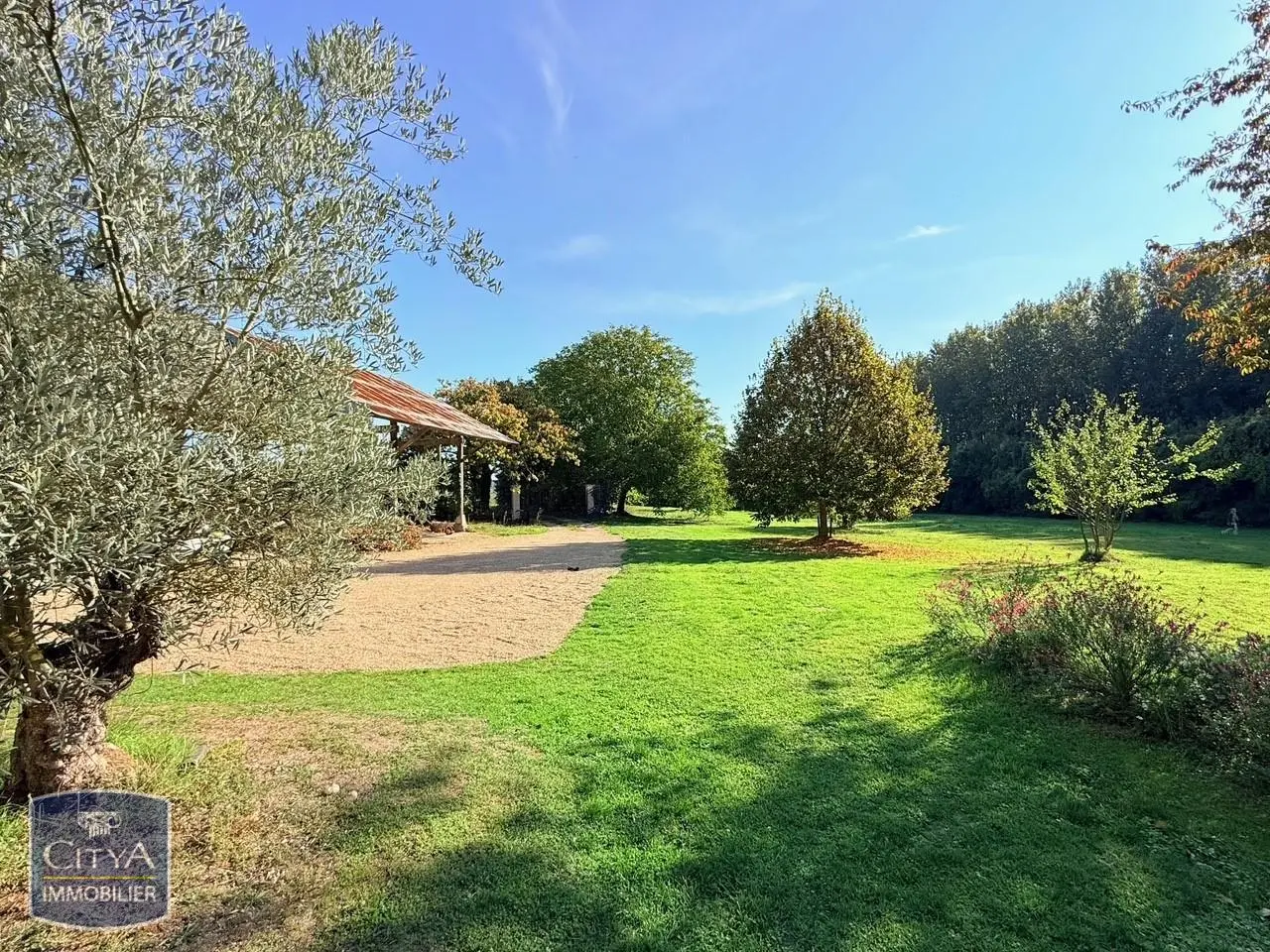 Photo 25 Maison 12 pièces 390m²