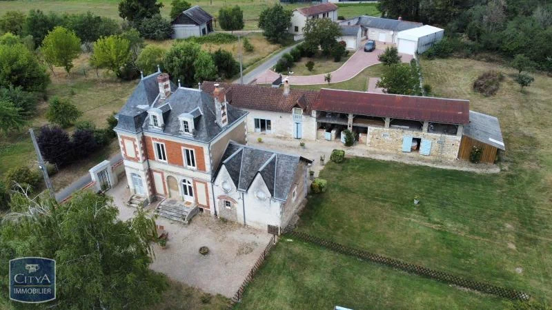 Photo Maison 8 pièces 245m²