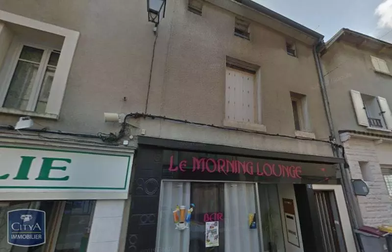 Illustration pour Immeuble 225m² Photo Immeuble 225m²