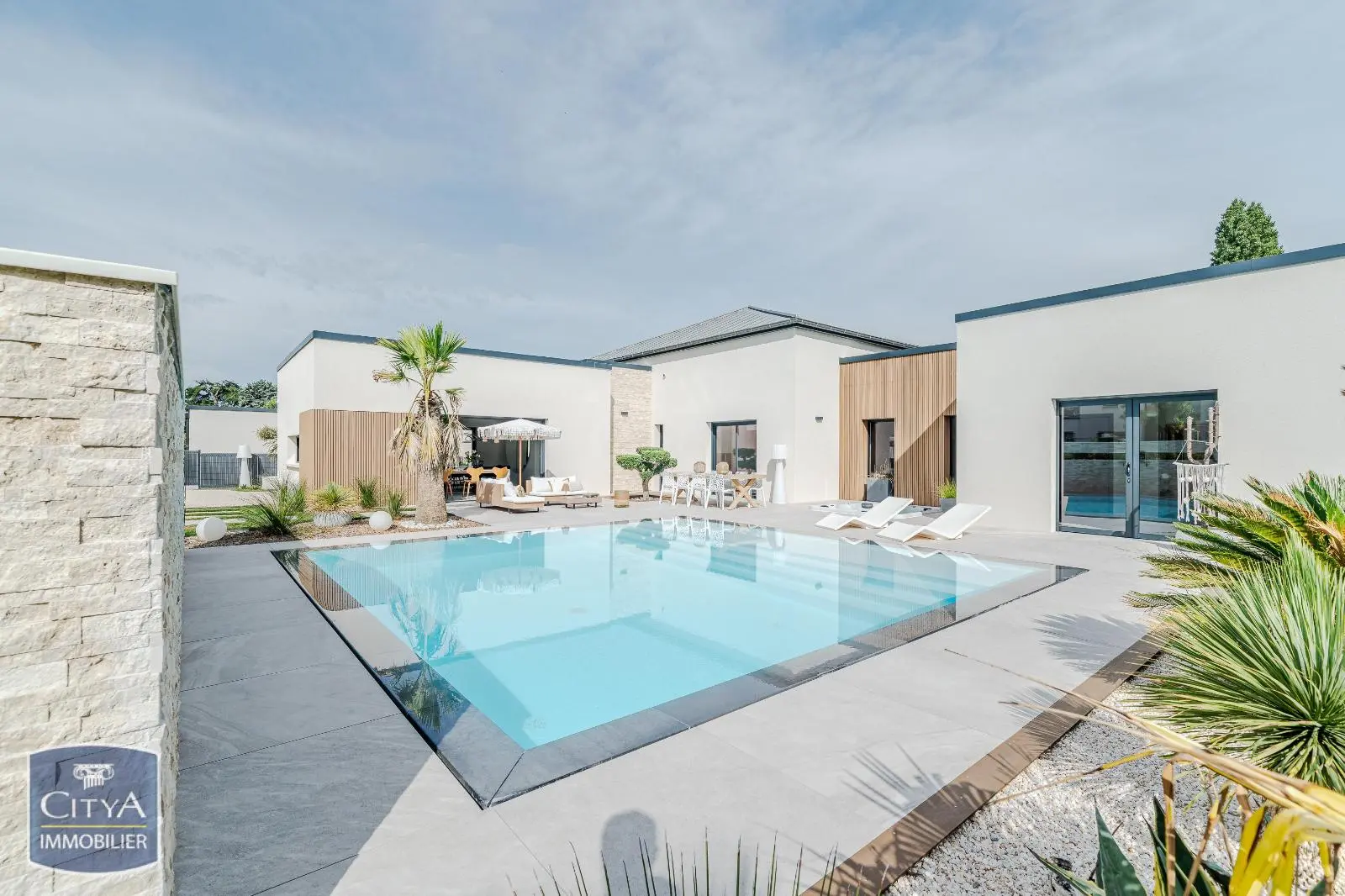 Photo 5 Maison 6 pièces 220m²