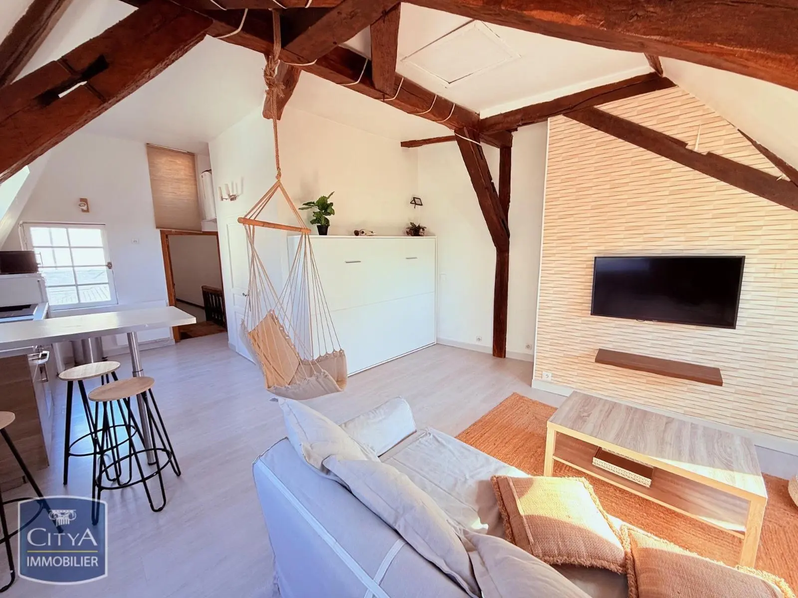 Photo 2 Immeuble 200m²