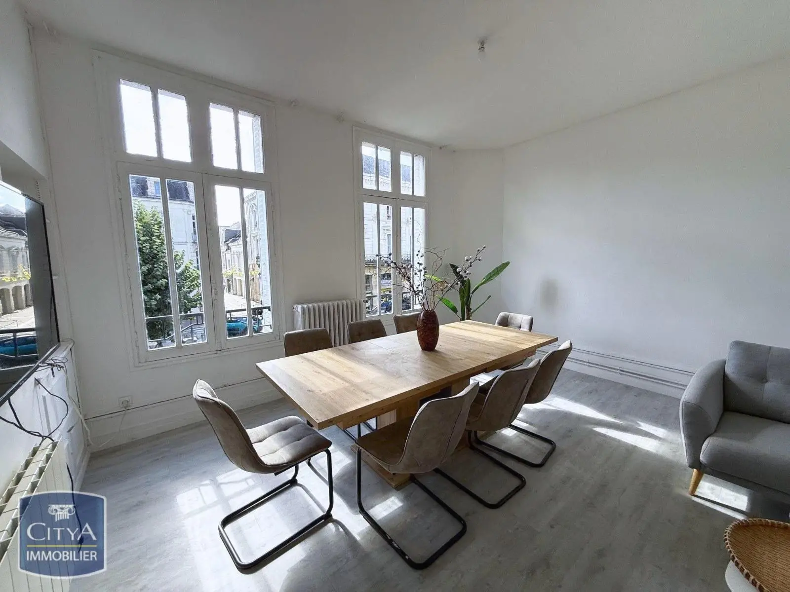 Photo 2 Immeuble 131m²