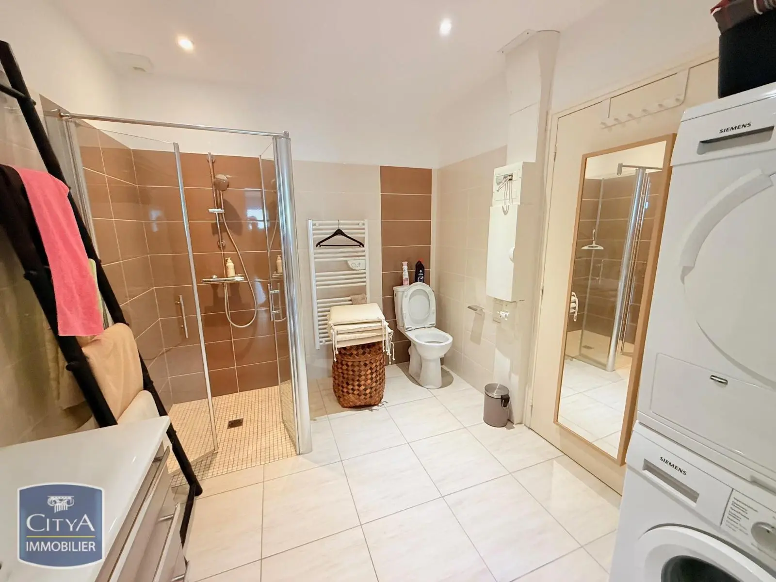 Photo 8 Maison 6 pièces 190m²