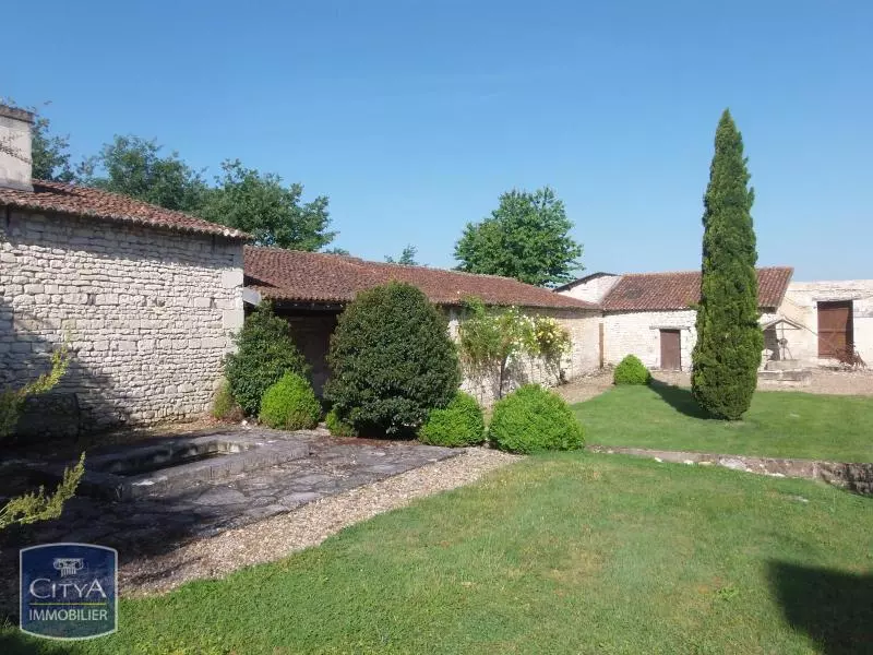 Photo 15 Maison 15 pièces 500m²