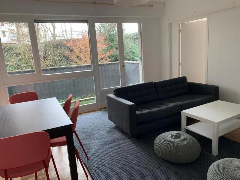 A LOUER T5 MEUBLE AVEC BALCON ANGERS
