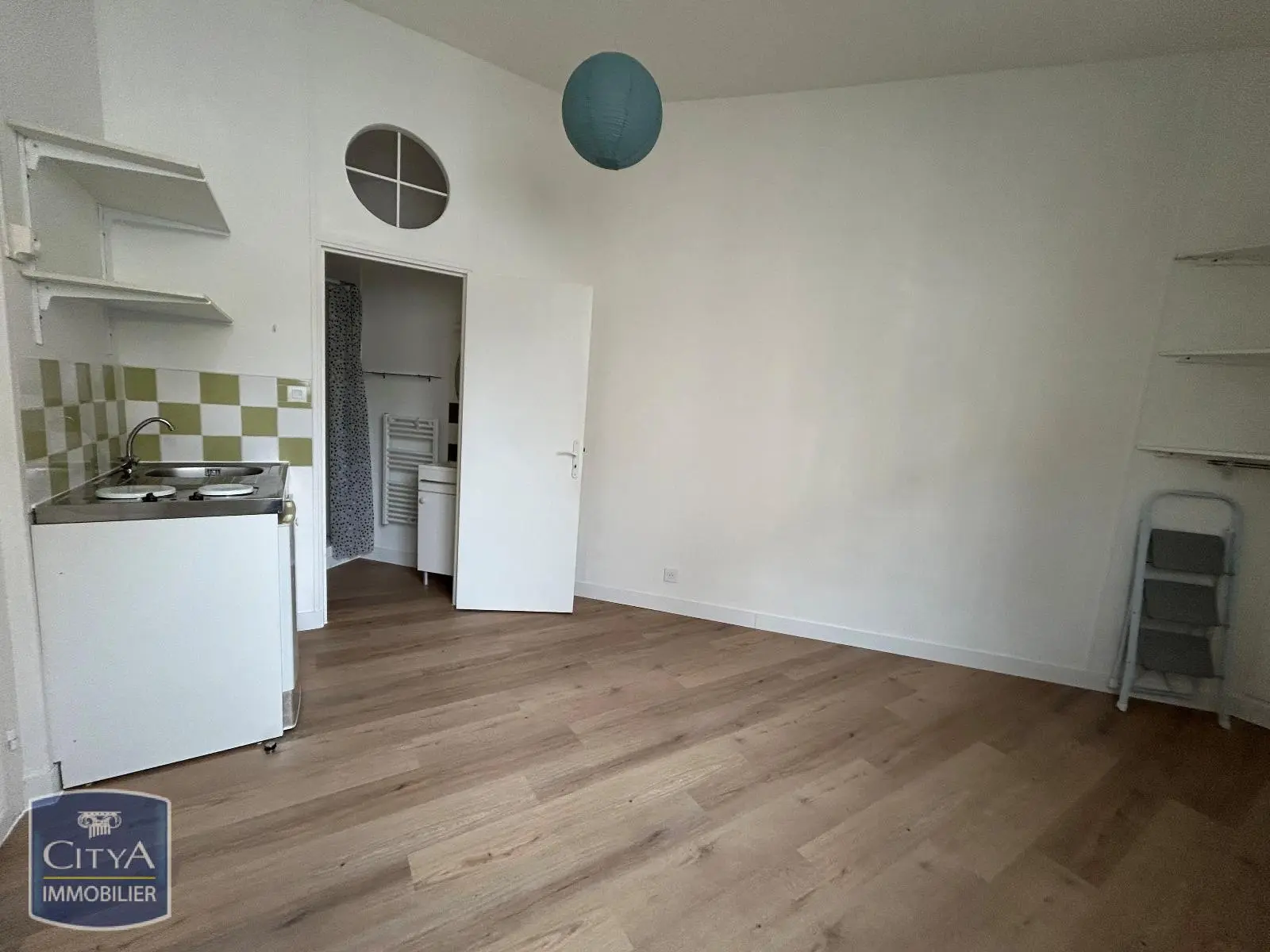 Photo 1 Appartement 1 pièce 14.98m²