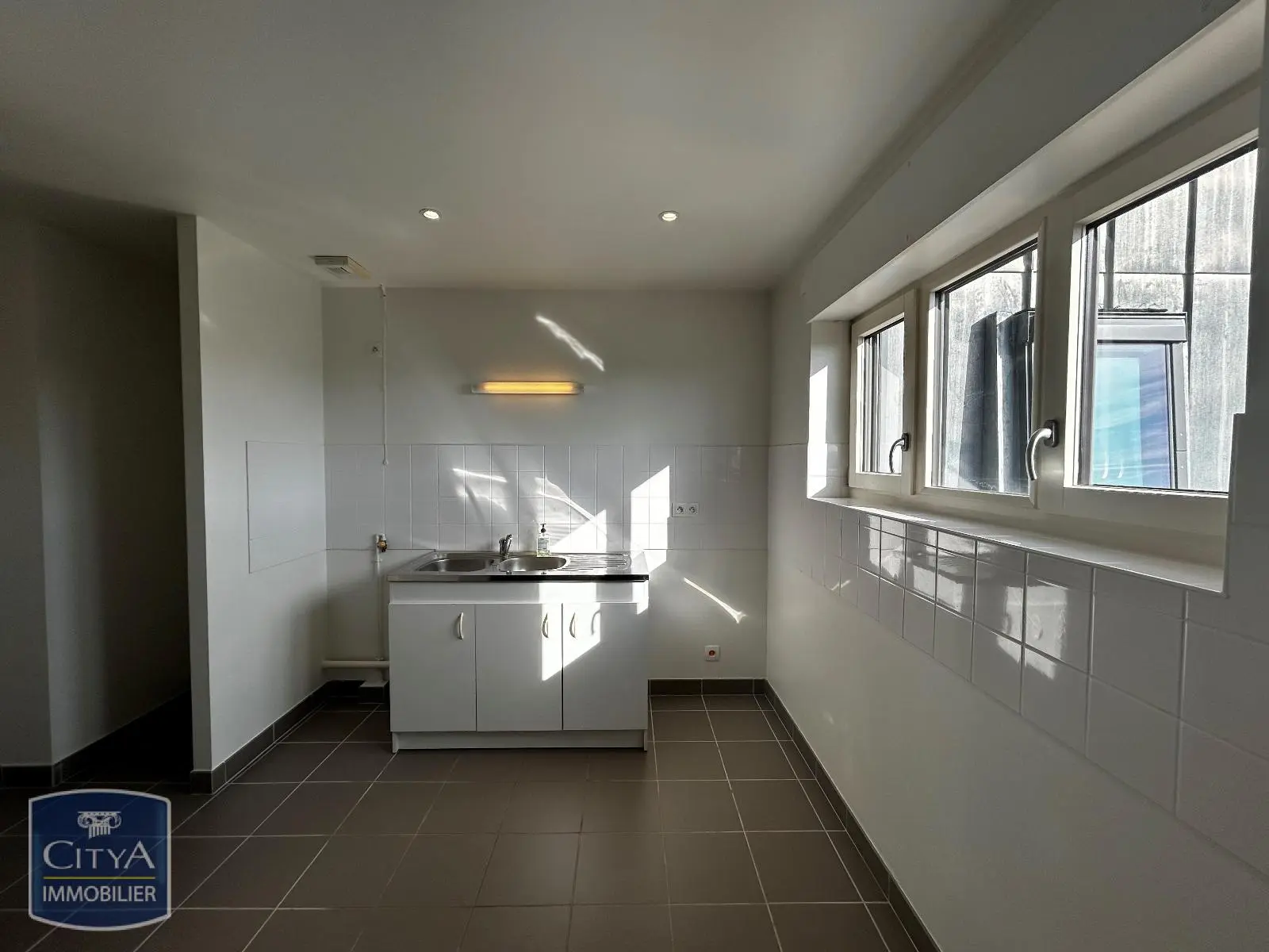 Photo 2 Appartement 2 pièces 58.79m²