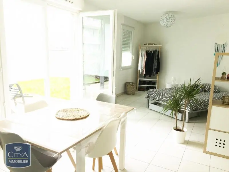 Photo 2 Appartement 1 pièce 38.9m²