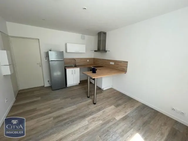 Photo 1 Appartement 1 pièce 31.32m²