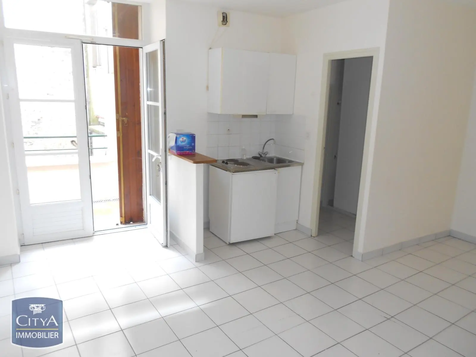 Photo 2 Appartement 1 pièce 23.43m²