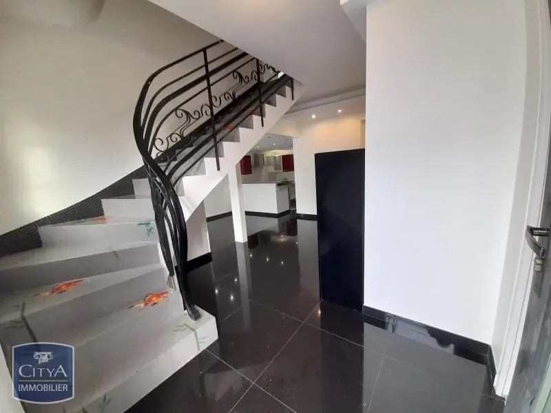 Photo 7 Maison 5 pièces 144.15m²