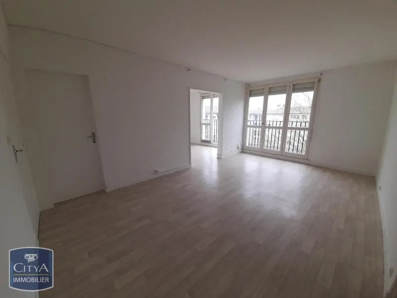 Photo 1 Appartement 4 pièces 72.61m²