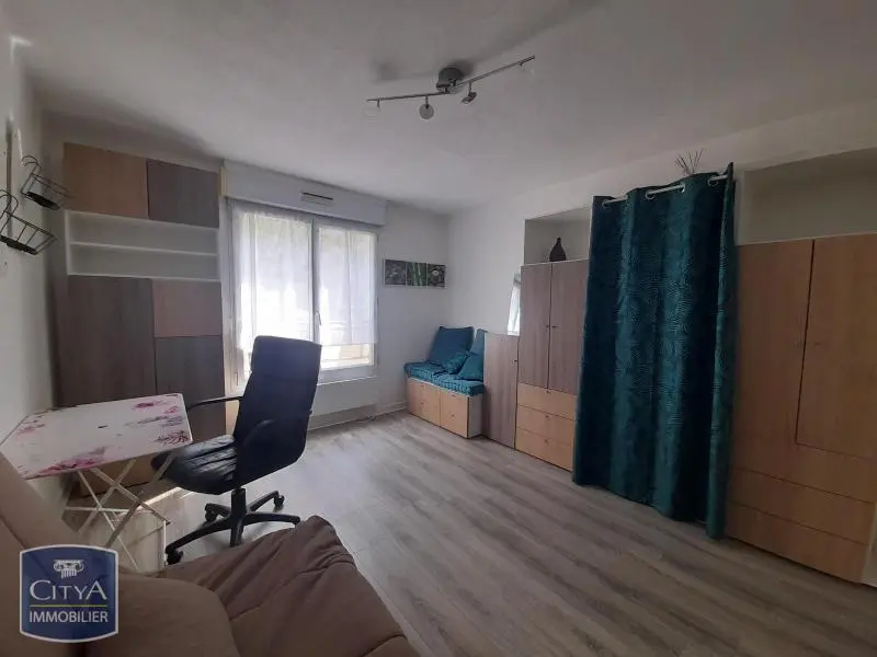 Photo 2 Appartement 1 pièce 19.73m²