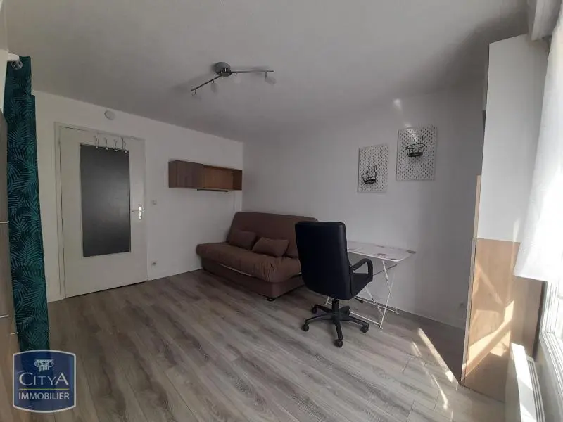 Photo 3 Appartement 1 pièce 19.73m²