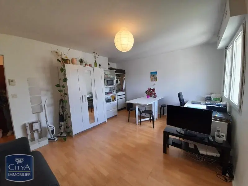 Photo 1 Appartement 1 pièce 26.3m²