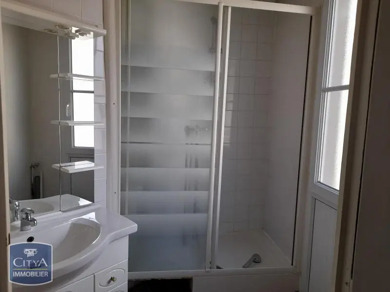 Photo 4 Appartement 1 pièce 25.37m²