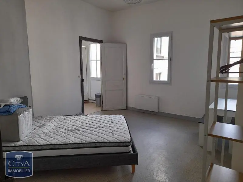 Photo 1 Appartement 1 pièce 25.37m²