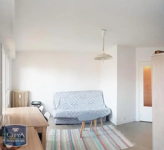ANGERS - STUDIO MEUBLÉ