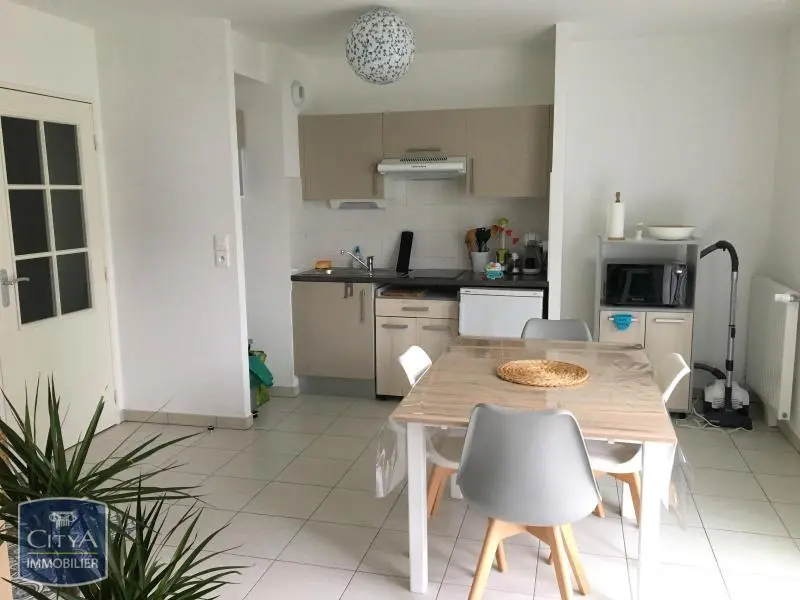 Photo 1 Appartement 1 pièce 38.9m²